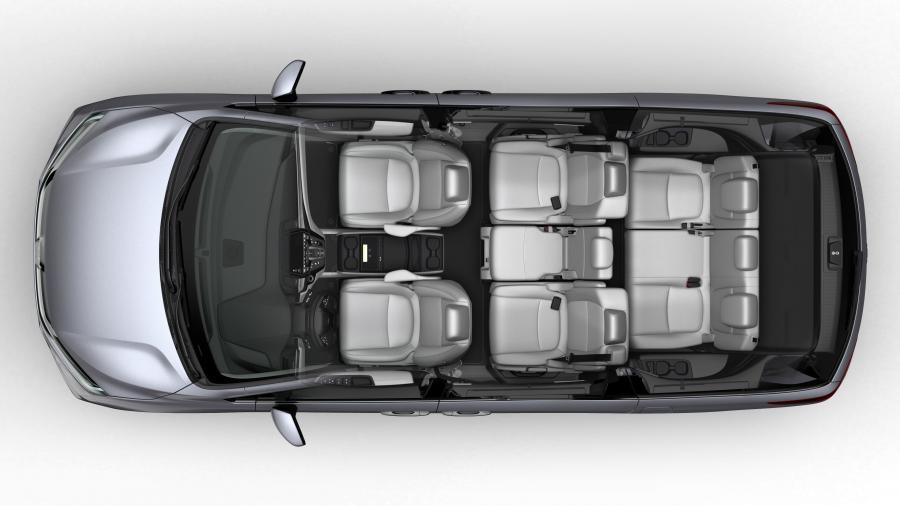 Интерьер Honda Odyssey 2017 года  (фото 43 из 160)